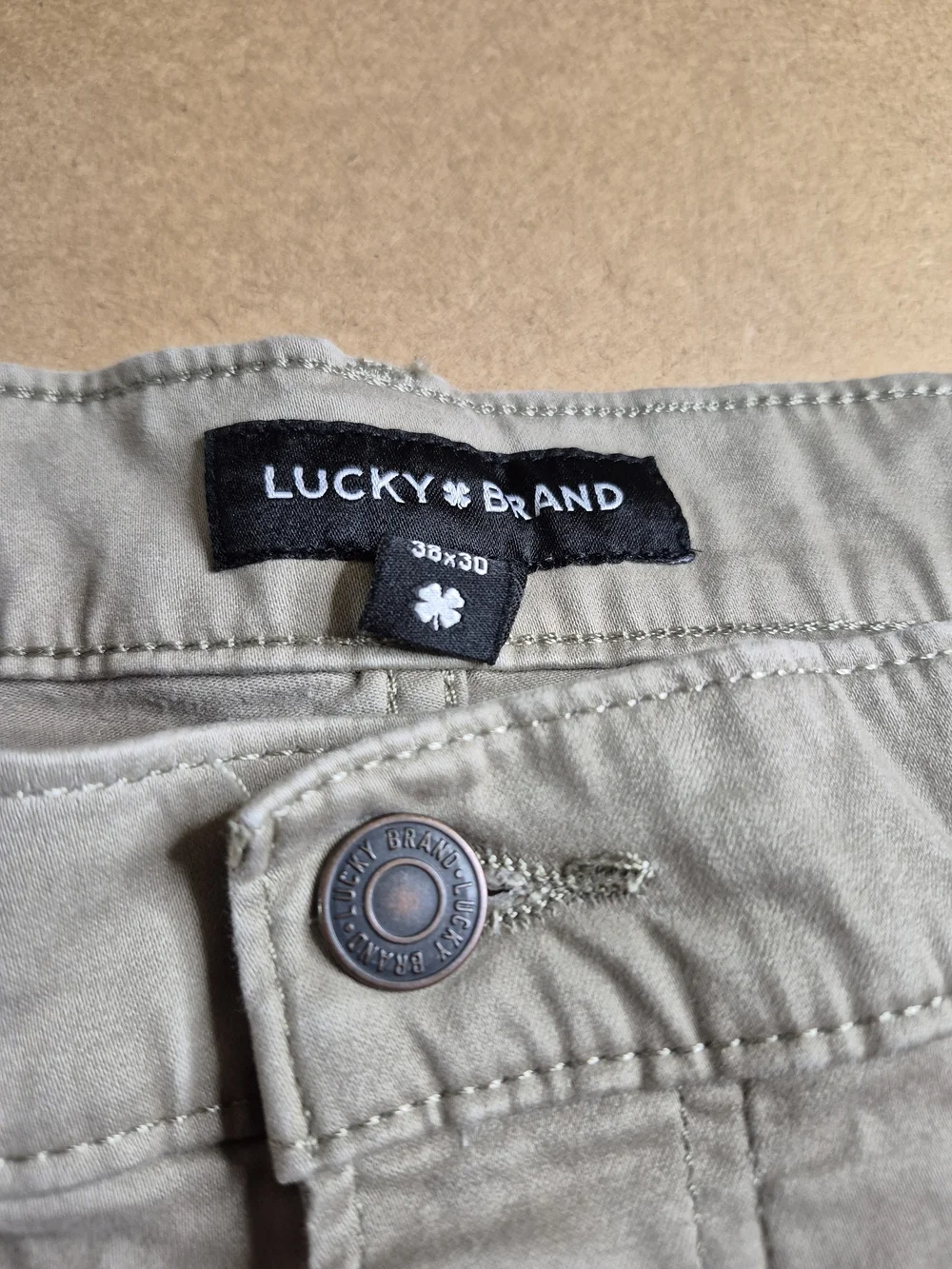 Lucky Brand Men's Straight Fit Chinos in Light Tan 4587/7